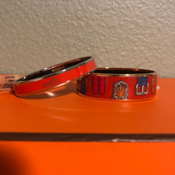 Hermes Enamel Bangle - Picture 3 of 3